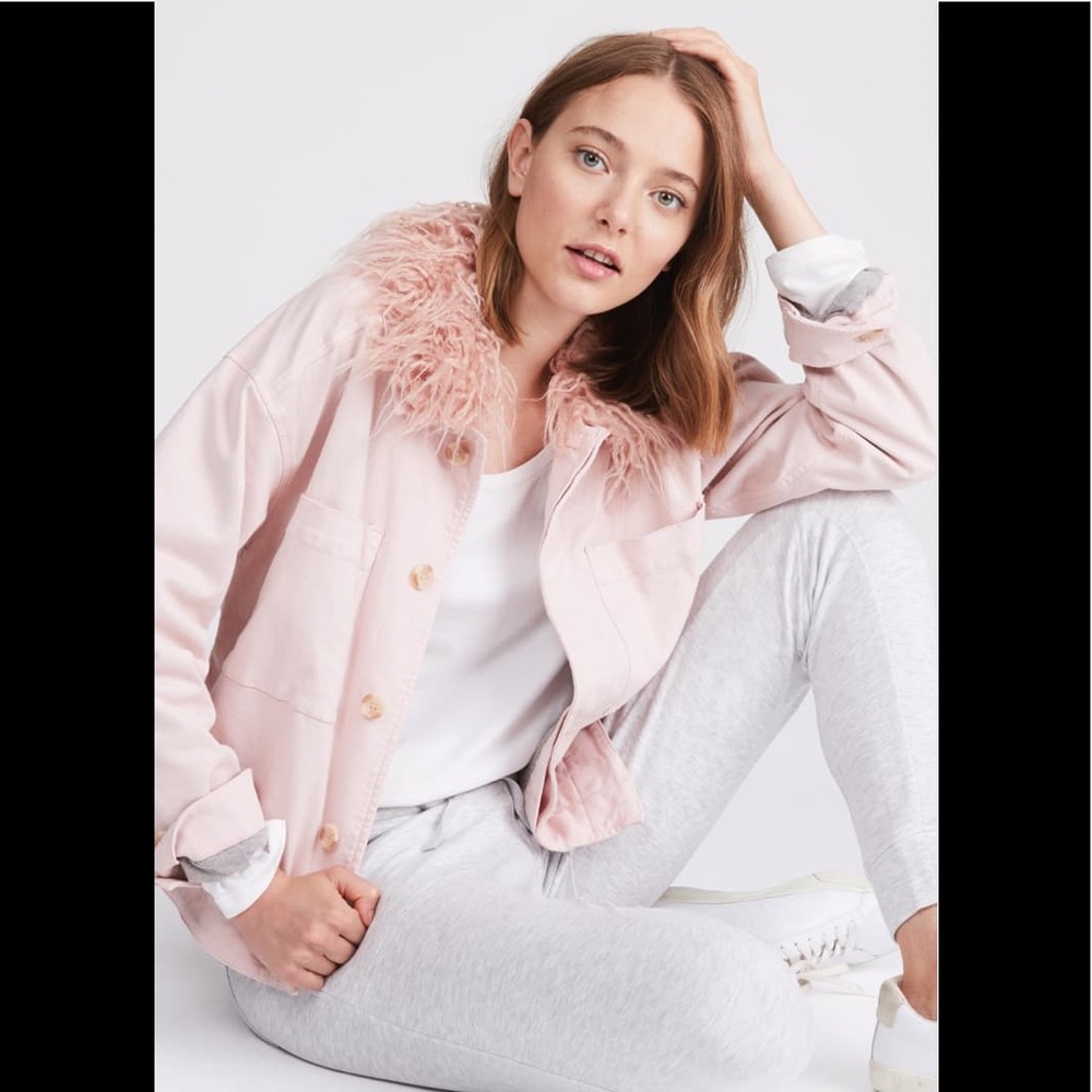 Frosé Utility Jacket
LOU & GREY